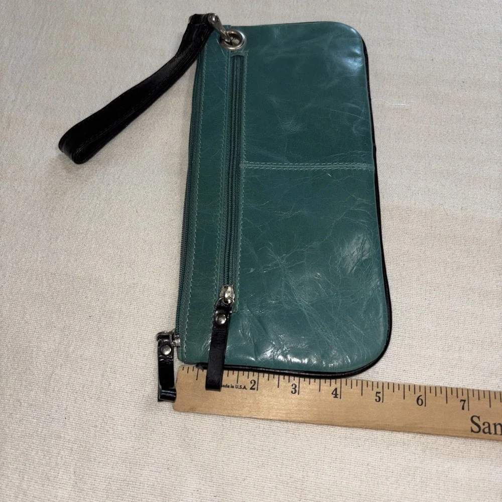 Sophia Visconti Wristlet Leather Wallet Purse Teal Crinkle Texture